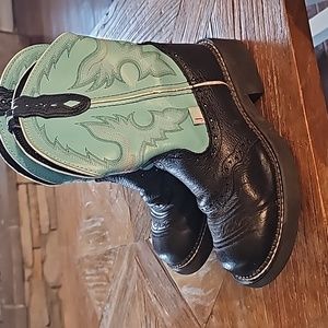 JUSTIN Gypsy cowboy round toe boots! 6.5